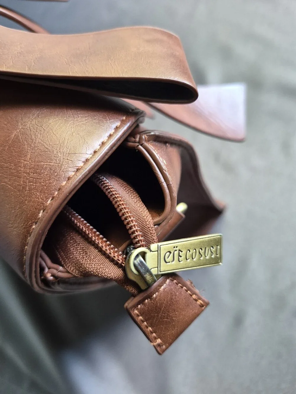 Ecosusi Briefcase Brown Laptop Messenger Bag With Bow Vegan Leather